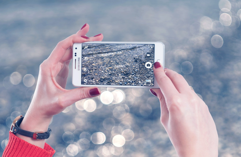 Mastering Smartphone Photography with Monica Lopossay