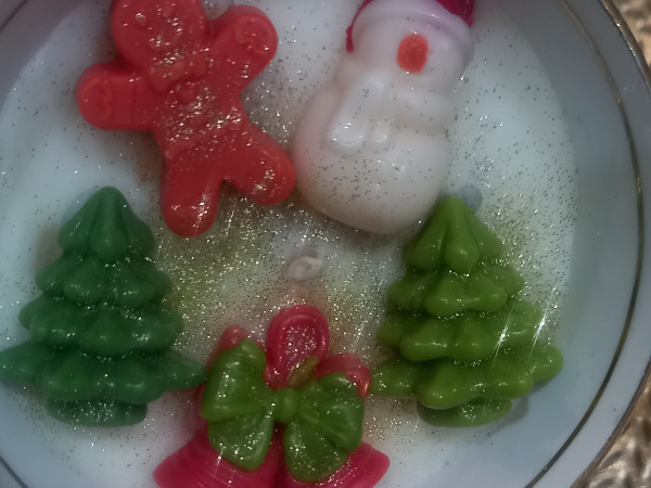 Candlemaking – Christmas Theme