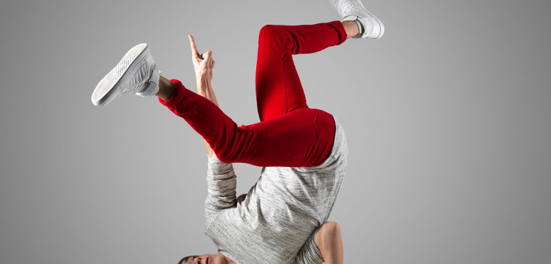 Breaking (8–13 years)