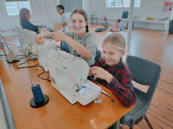 Crochet/Felt “Basket Bag” & Keychain “Mushroom”